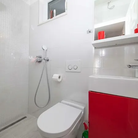 House Mars In Podgora, Jacuzzi * Podgora (Split-Dalmatia)